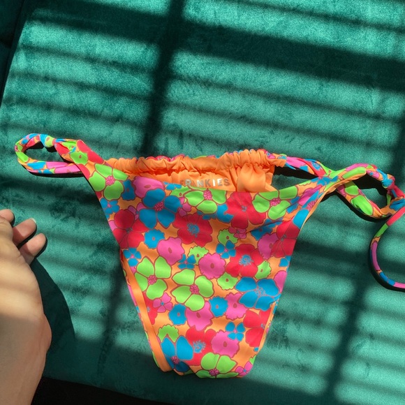 Frankie’s Bikinis Gabe string bottom - Picture 10 of 11